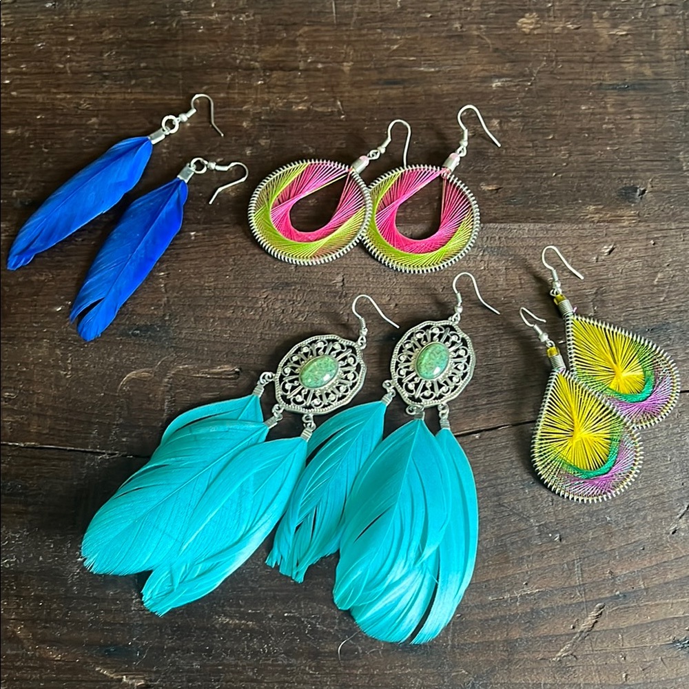 Colorful Feather and Thread Earrings Set